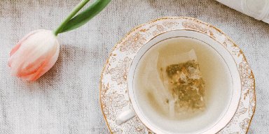 6 Of The Best Teas For Singing  