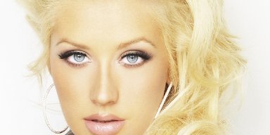 A Look At Christina Aguilera's Vocal Range