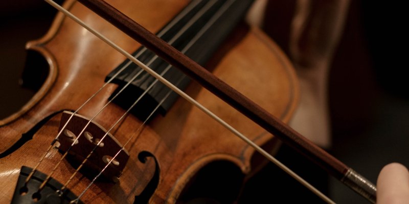 Violin Rosin - The Magic Behind The Sound