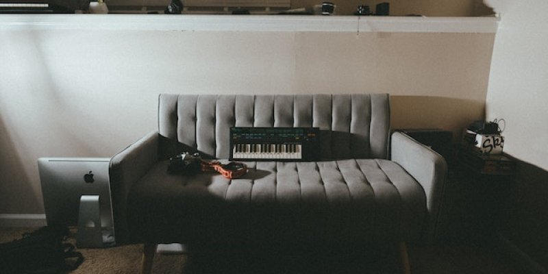 How To Write A Worship Song Effectively - 9 Key Tips 