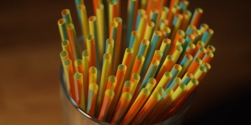 Straws For Singing