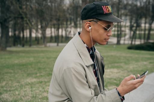 Music Addiction - Is Being Dangerously Addicted To Music A Real Thing ...