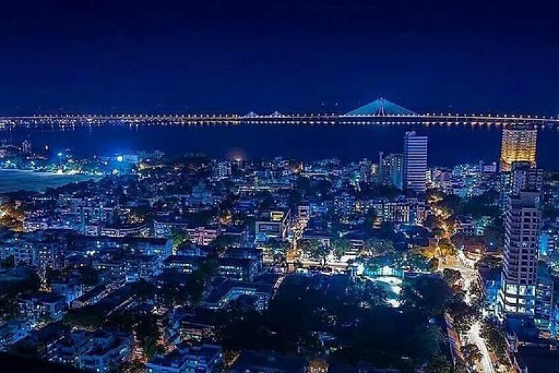 Indias_largest_city_and_financial_capital_Mumbai.jpeg