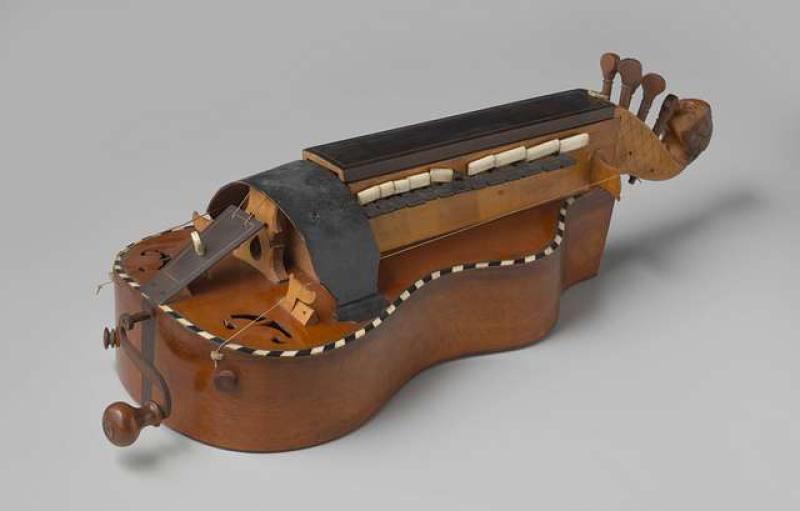 hurdygurdy4175b1.jpg