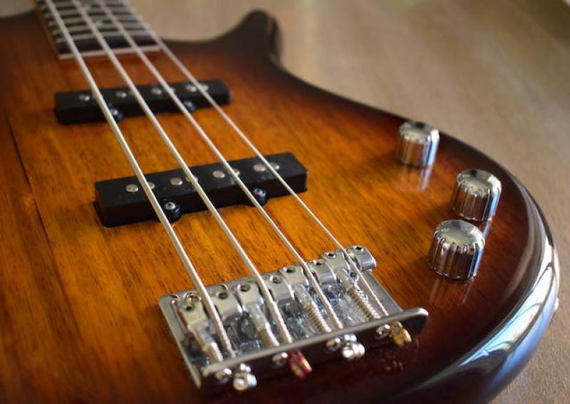 bass-strings.jpg