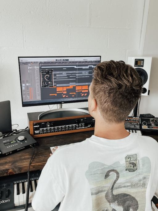 track-stems