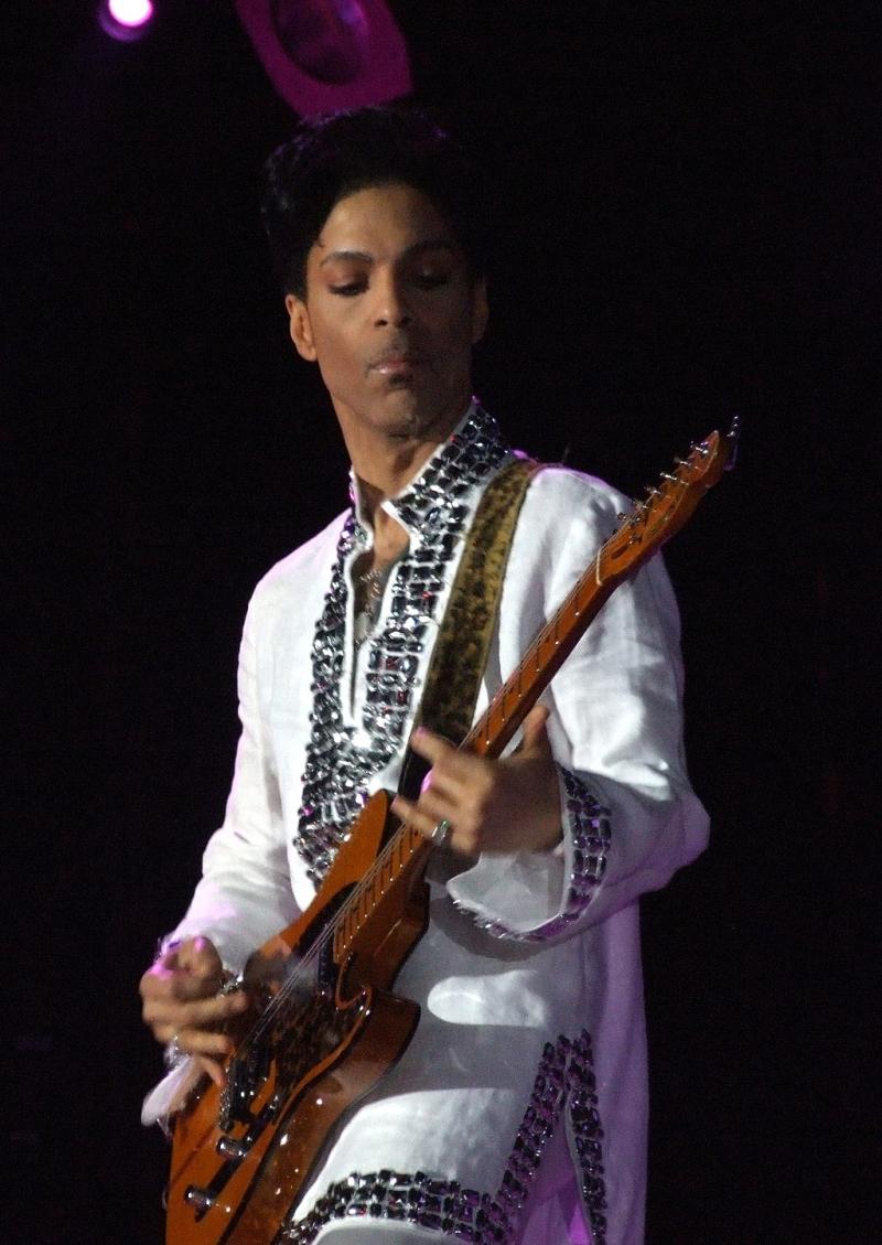 1024pxPrince_at_Coachella_crop.jpeg